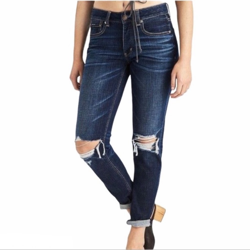 American Eagle Outfitters Tomgirl Button Fly Jeans